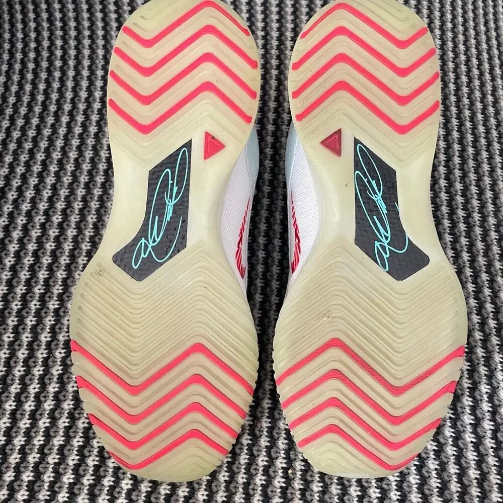 Nike LeBron NXXT Genisus men’s shoe size 9